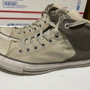 Converse All Star Men’s Athletics Shoes Size 8 Gray